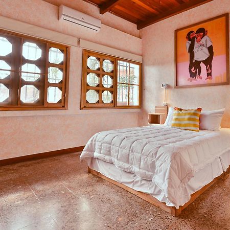 Macarena Hostel Flores Exterior photo