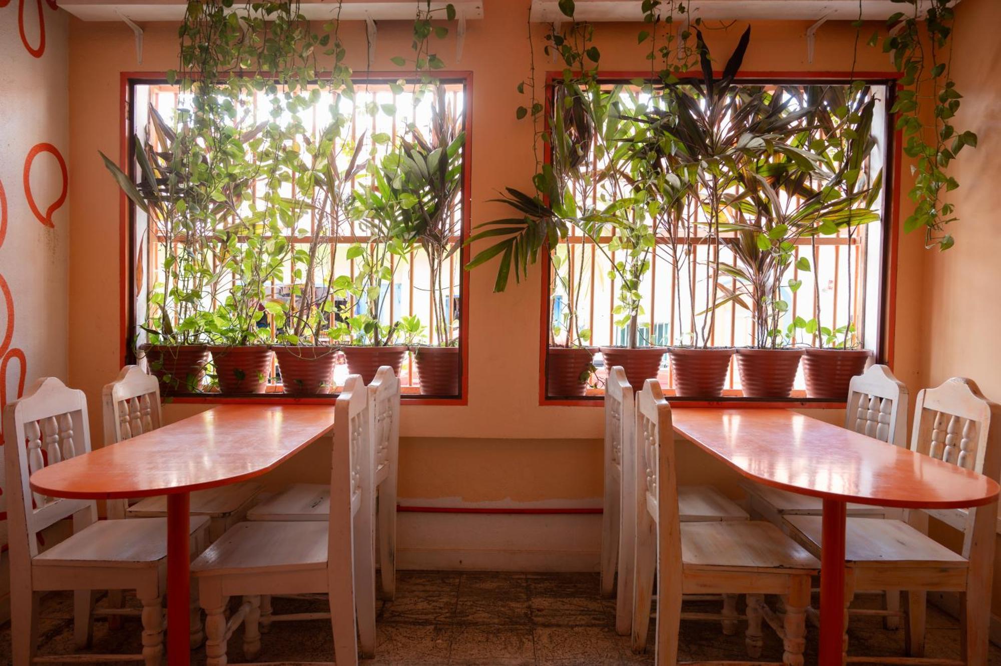Macarena Hostel Flores Exterior photo